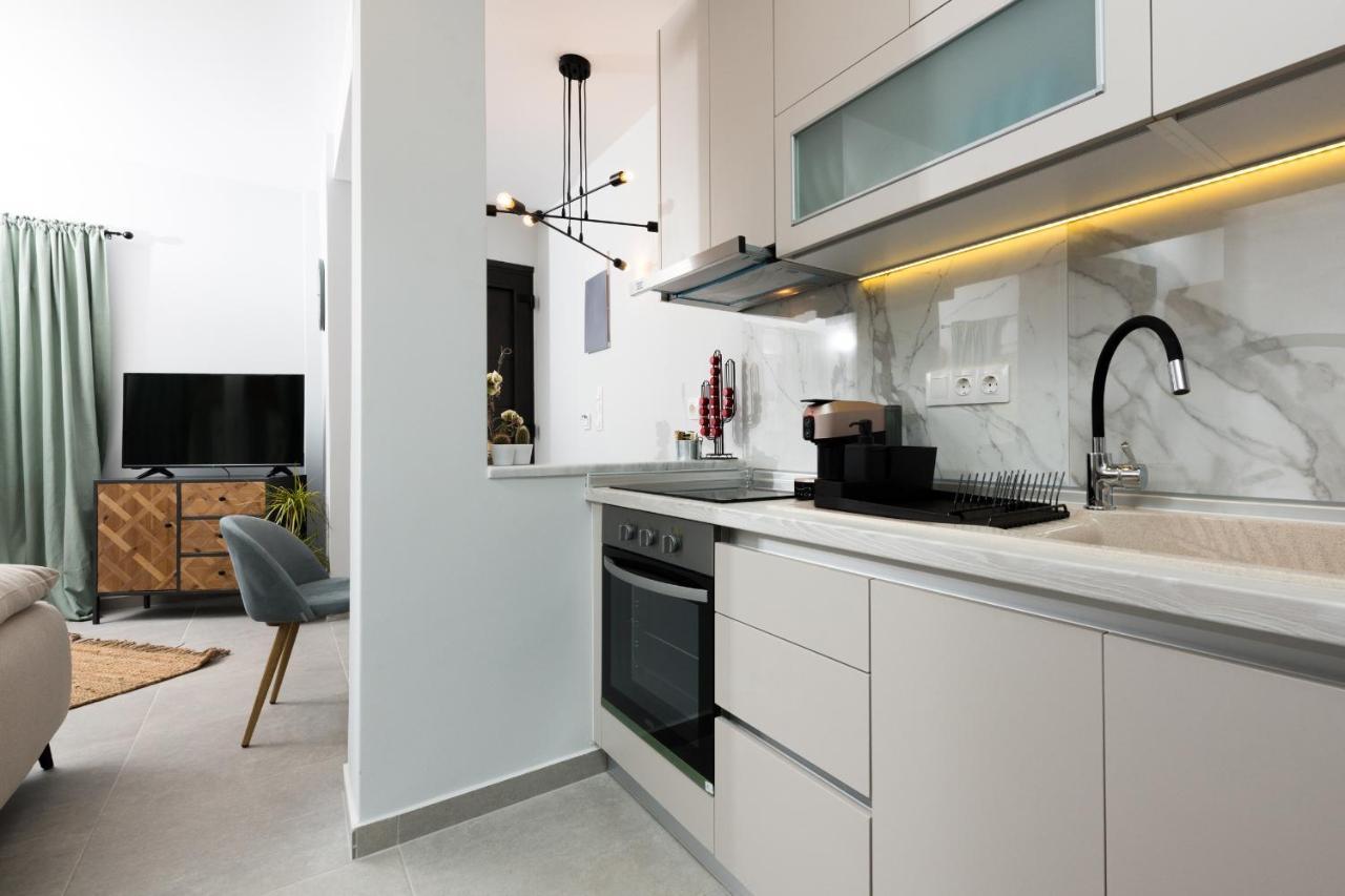 Iliana & Sarra Apartment 2 Тасос Экстерьер фото